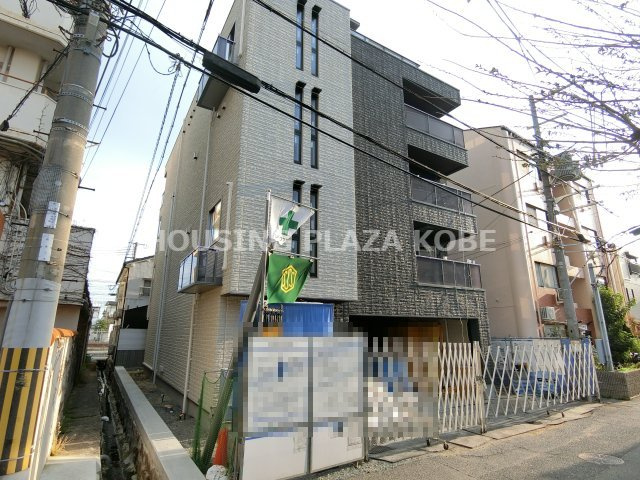 A-EAST須磨シーサイドの外観