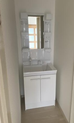 ドエルの洗面所