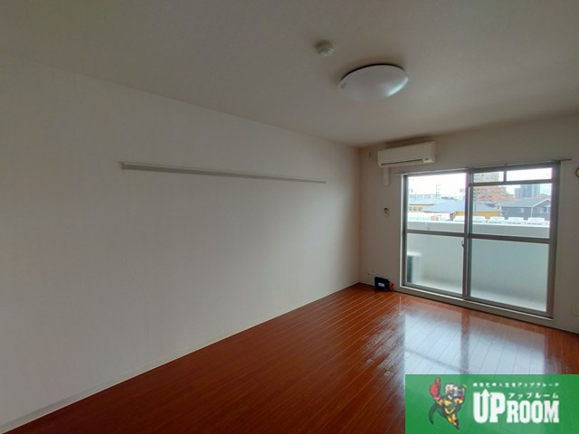 ボヌール飛高の居間・リビング