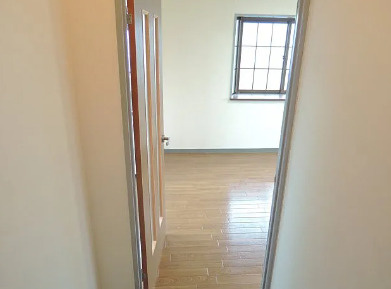 【大阪府】高槻市　一棟売アパートの洋室