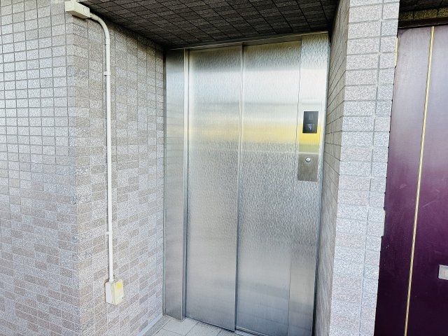 ネオハイツ八王子明神町のその他共用部分|～エレベーター付き～