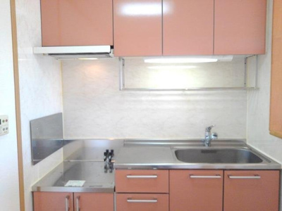 【キッチン】 | グランド・エース | キッチンでお料理をお楽しみください