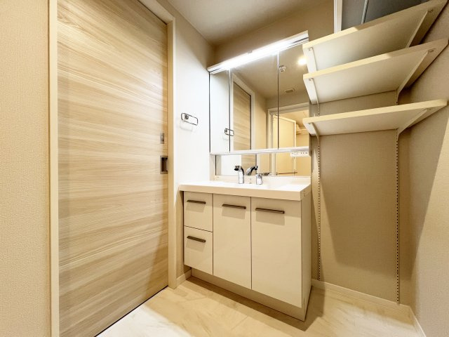 ルーエ清瀬の洗面所