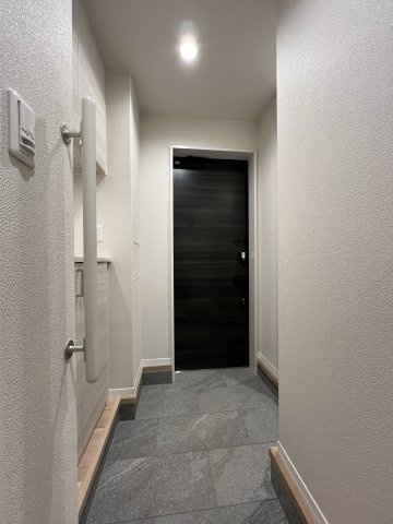 ルーエ清瀬の玄関