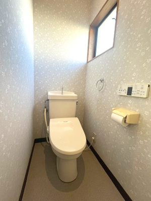 【トイレ】 | 中古一戸建　高知市桜井町1丁目 | ３階