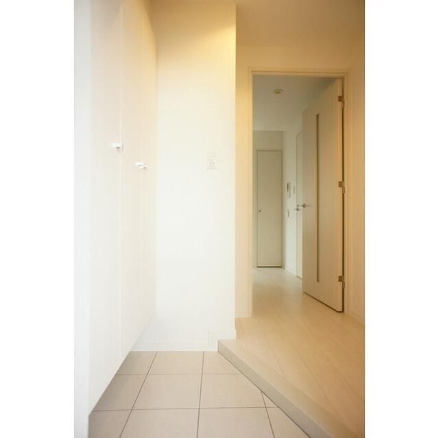 グランカーサ三ノ輪の玄関