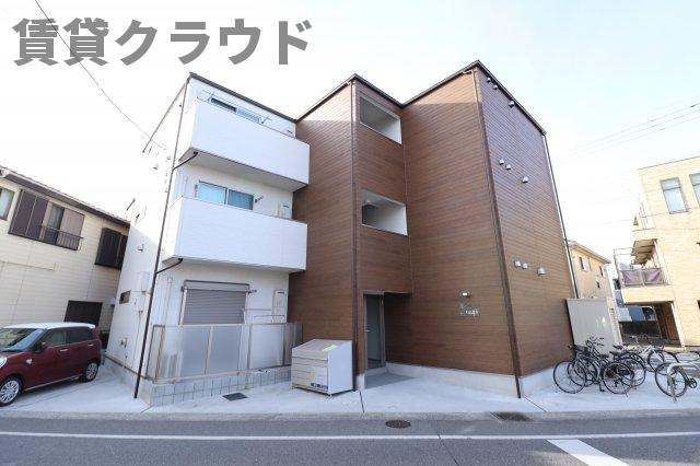 Eris蘇我の外観|ゆったりとした玄関です