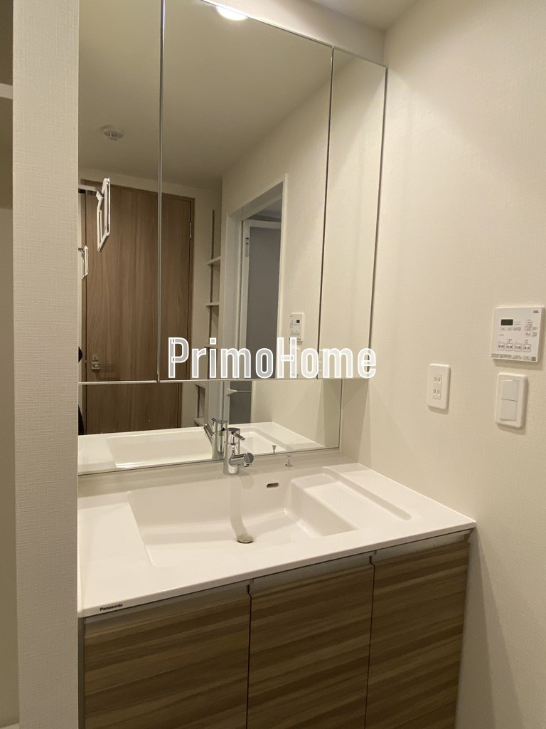 ボヌール日本橋浜町の洗面所