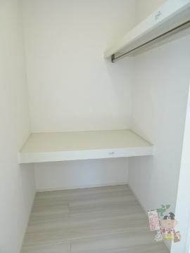 Ｃｏｎｆｉａｎｃｅ　Ｋの収納|ウォークインクローゼット