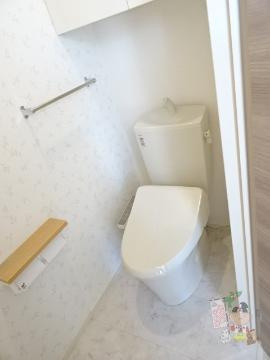 Ｃｏｎｆｉａｎｃｅ　Ｋのトイレ|シャワー付トイレ