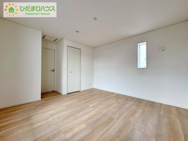 ひたちなか市平磯遠原町第1　新築戸建　1号棟の寝室|大きなベッドを置いても余裕の広さの主寝室♪♪