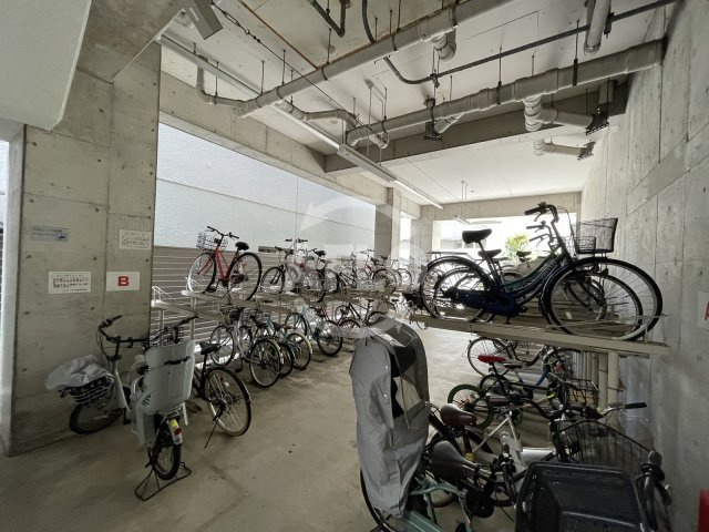 エスリード天満橋　堀川小学校区のその他共用部分|エスリード天満橋　駐輪場