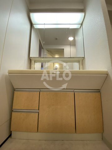 エスリード天満橋　堀川小学校区の洗面所|エスリード天満橋　独立洗面化粧台