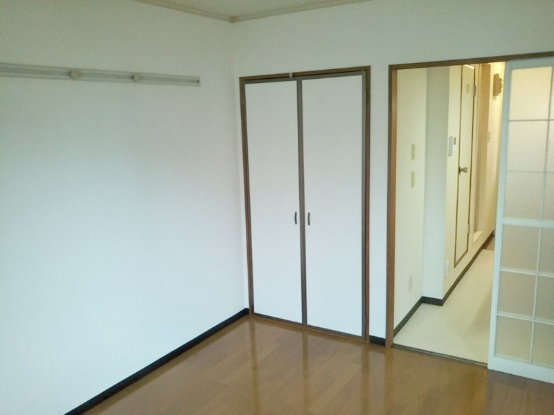 ガーデンハウス本八幡の居間・リビング