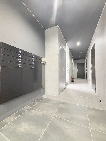 「防音マンション」VORT豊玉中レジデンスのロビー|落ち着いたロビーです