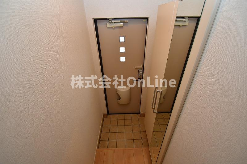 カーサ・エテルナの玄関
