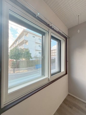 「防音マンション」VORT豊玉中レジデンスの設備|3重サッシの防音仕様です