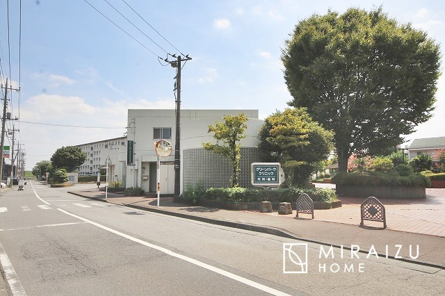 【周辺】 | 敷地内にクリニック（内科・歯科）があります！
自宅近くのかかりつけの病院があると便利で安心ですね！