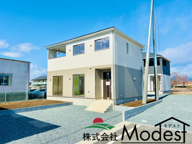 太田市藪塚町の外観|年中無休で平日の仕事終わり夜２０時まで受付可能です。
事前のご予約がオススメです。お気軽にお問い合わせください。