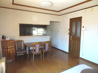 【居間・リビング】 | 川西市東畦野4丁目3の8　中古一戸建て