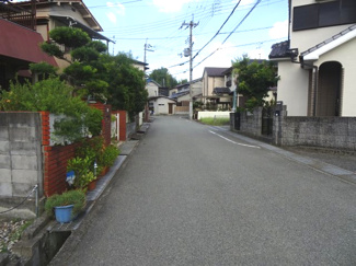 【前面道路含む現地写真】 | 川西市東畦野4丁目3の8　中古一戸建て