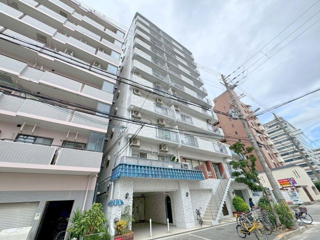 ヴィップ新大阪の外観