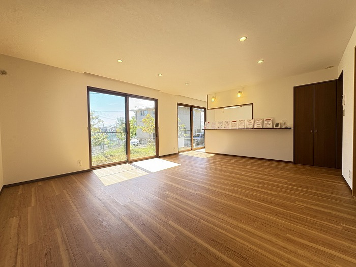 春日井市坂下町５丁目の居間・リビング