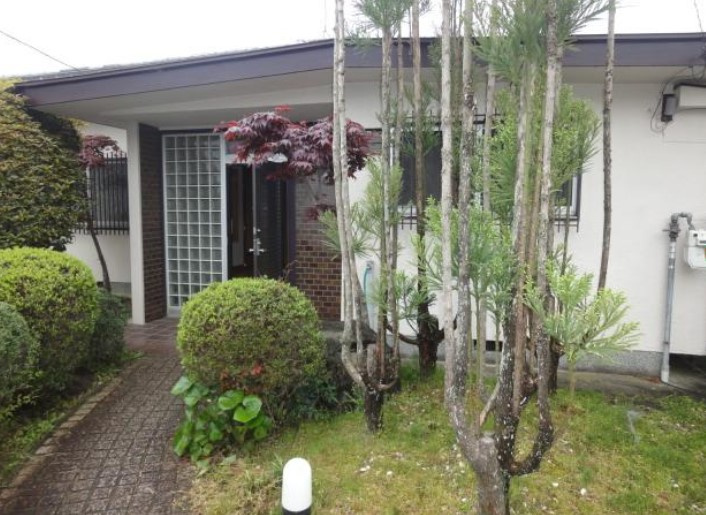 安川貸家の外観