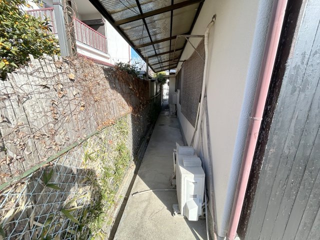 安川貸家の庭
