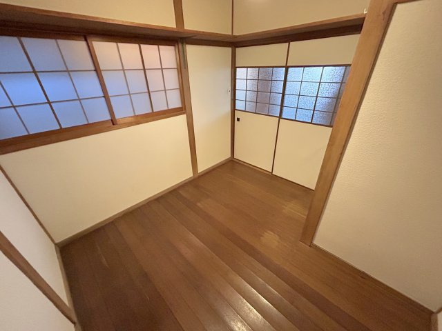 安川貸家のその他
