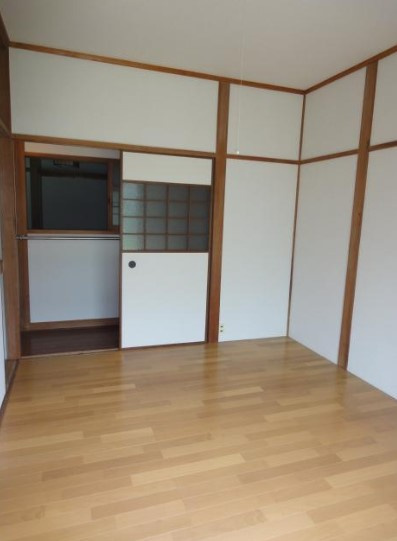 安川貸家の居間・リビング