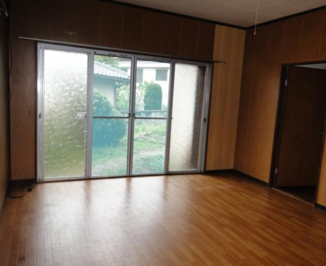 安川貸家の居間・リビング