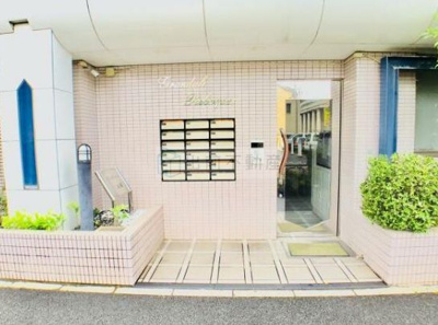 【エントランス】 | グランデュール六義園