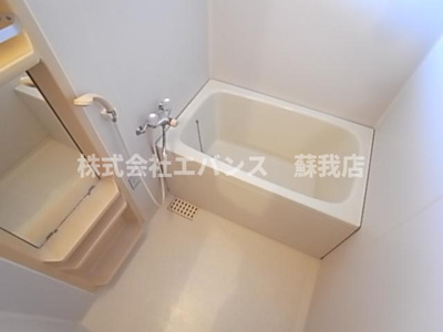 【浴室】 | メゾンフェール | コンパクトで使いやすいお風呂です