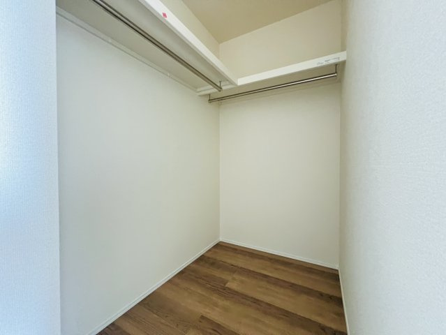 半田市平地馬場町2丁目31-2『仲介手数料無料』新築戸建ての収納