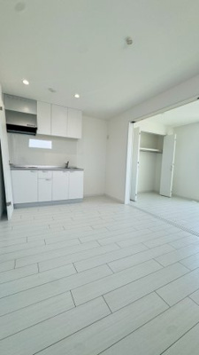 【居間・リビング】 | エテルナコート総持寺