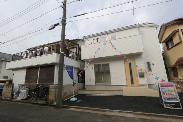 【Cradle garden】西東京市芝久保町第16の外観|南道路日当たり良好♪