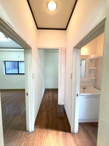 北葛飾郡杉戸町高野台南２丁目の店舗事務所の内装