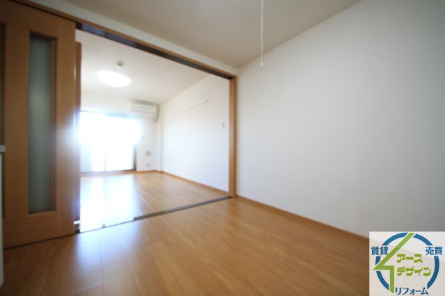 コン・タント・アモーレの洋室|コンパクトで使いやすい洋室です