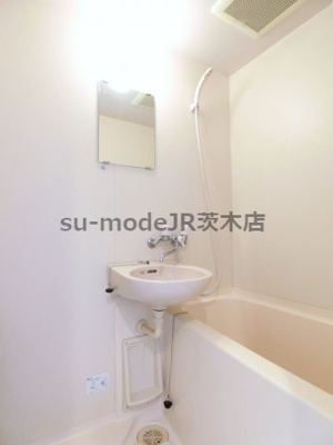 【浴室】 | ラフィーネ西駅前 | 別部屋写真