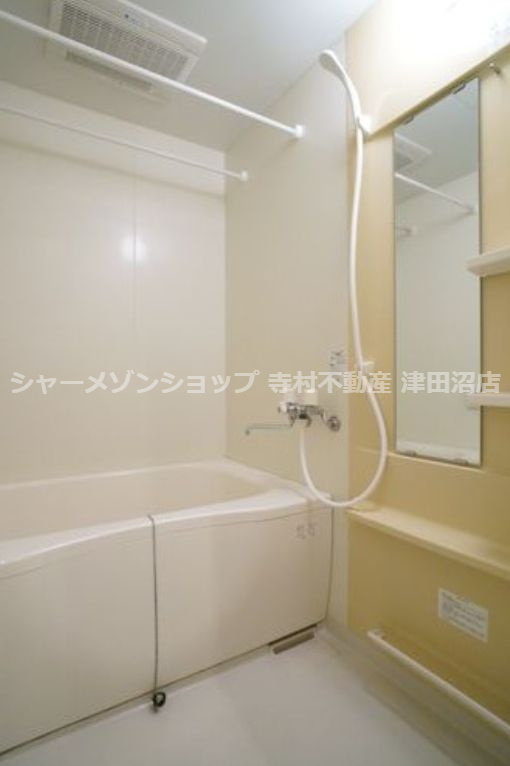 ルミエール大和の浴室