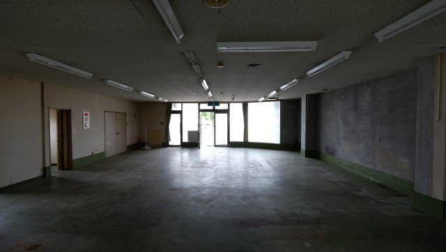 土七ビルの内装