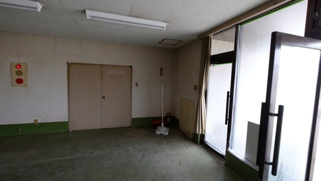 土七ビルの内装