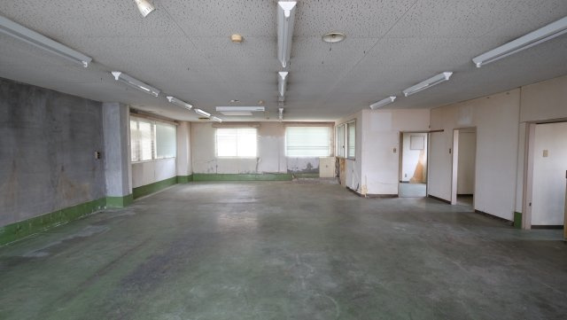 土七ビルの内装