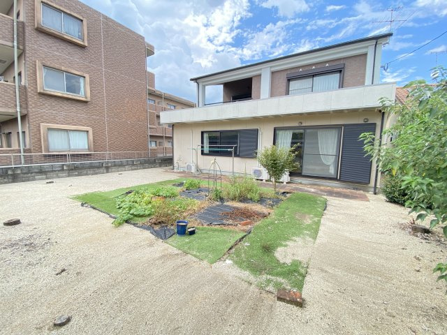 【庭】 | 菊池郡菊陽町大字津久礼