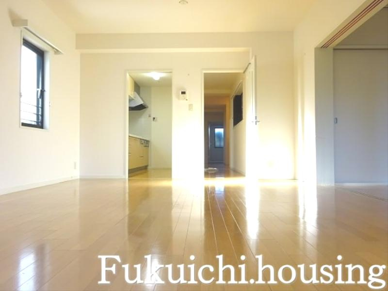 リュゼ経堂の居間・リビング