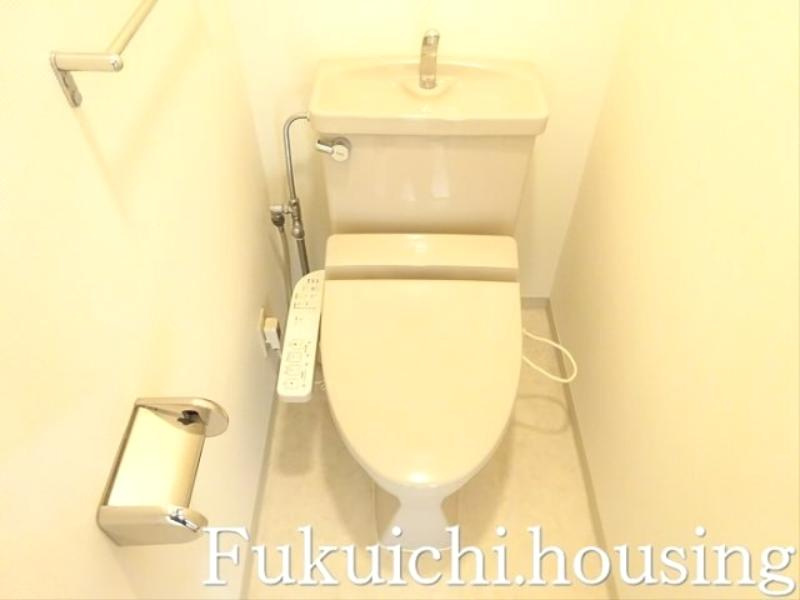 リュゼ経堂のトイレ