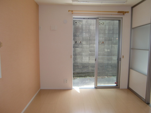 ソレーユ・コートＡ棟の洋室