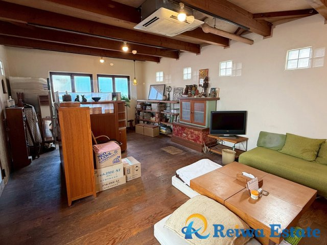 店舗付住宅　茅ヶ崎市浜須賀の洋室