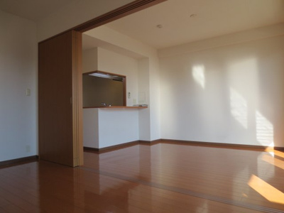 【居間・リビング】 | 園生テクノプラザ